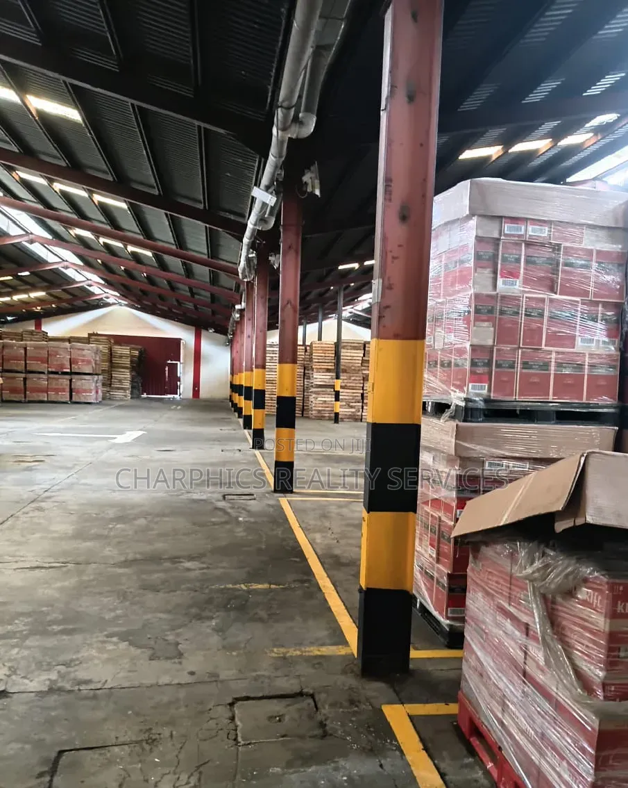 37000sqft (3,700sqm) Warehouse at Surulere