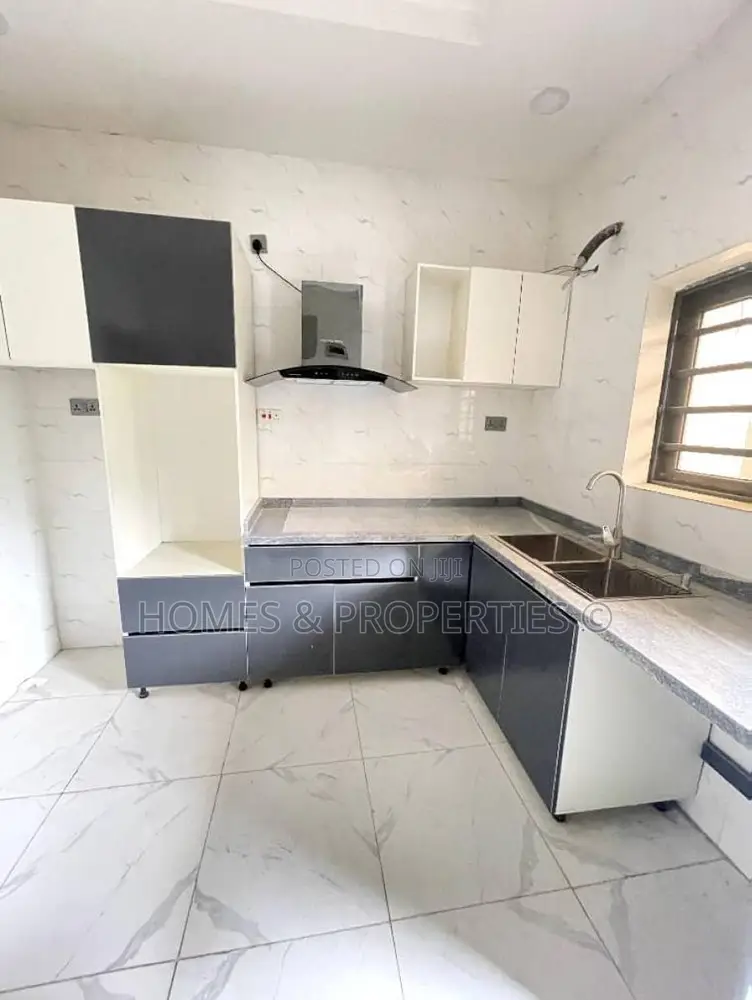 4bdrm Duplex in Avocado Estate, Abijo for rent