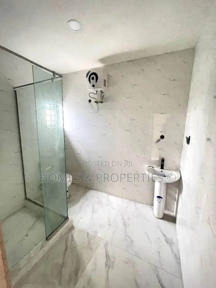 4bdrm Duplex in Avocado Estate, Abijo for rent