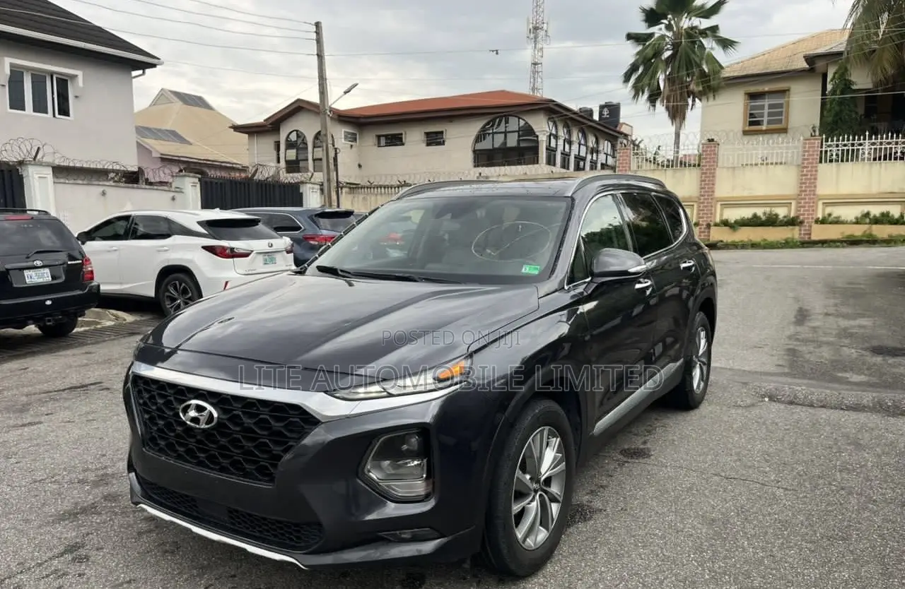 Hyundai Santa Fe SE 2.4 w/SULEV FWD 2020 Gray