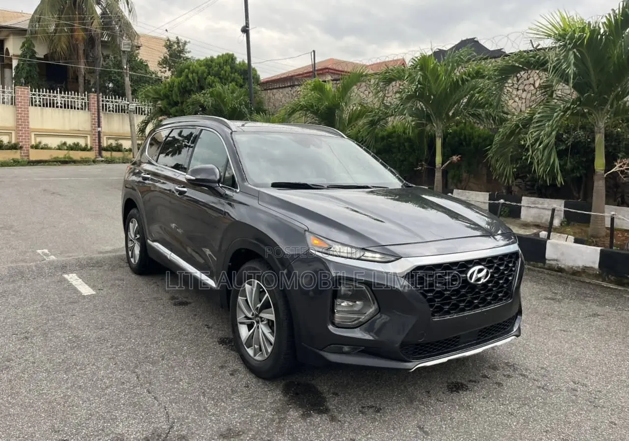 Hyundai Santa Fe SE 2.4 w/SULEV FWD 2020 Gray