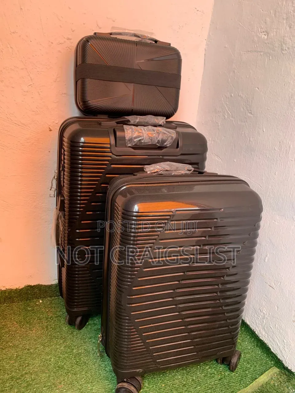 3-Piece Hard Shell Travel Luggage Set | Small Medium Large Suitcases