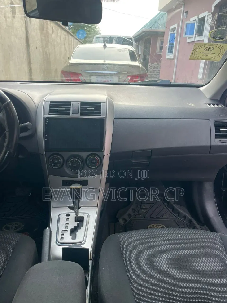 Toyota Corolla LE 4dr Sedan (1.8L 4cyl 4A) 2012 Black