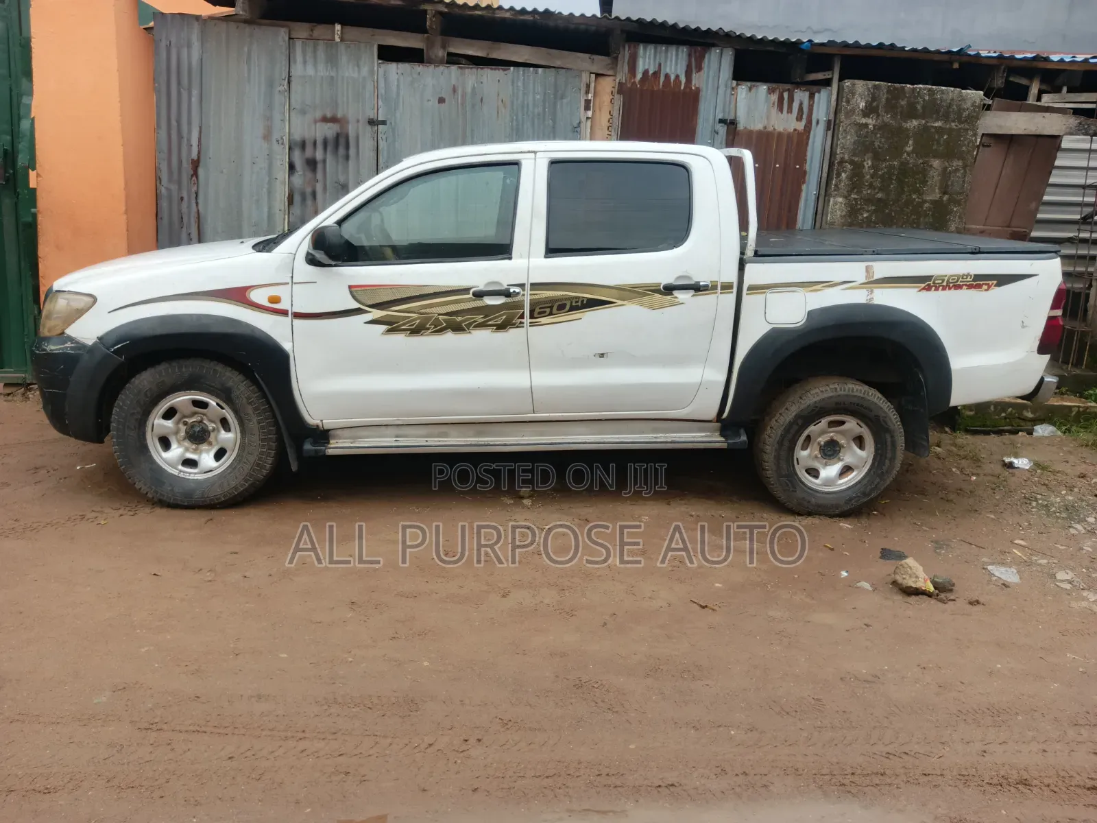 Toyota Hilux 2012 White