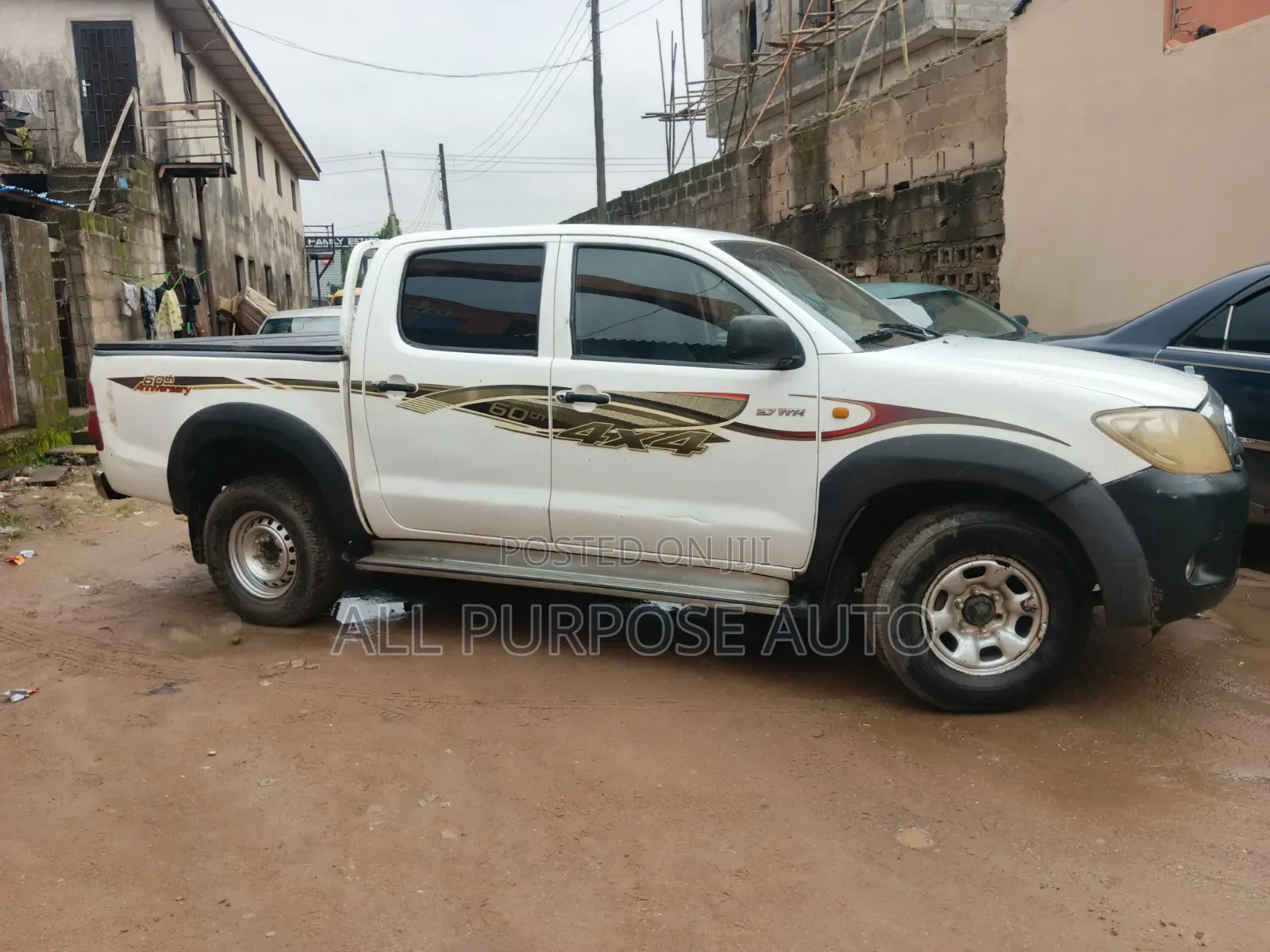Toyota Hilux 2012 White