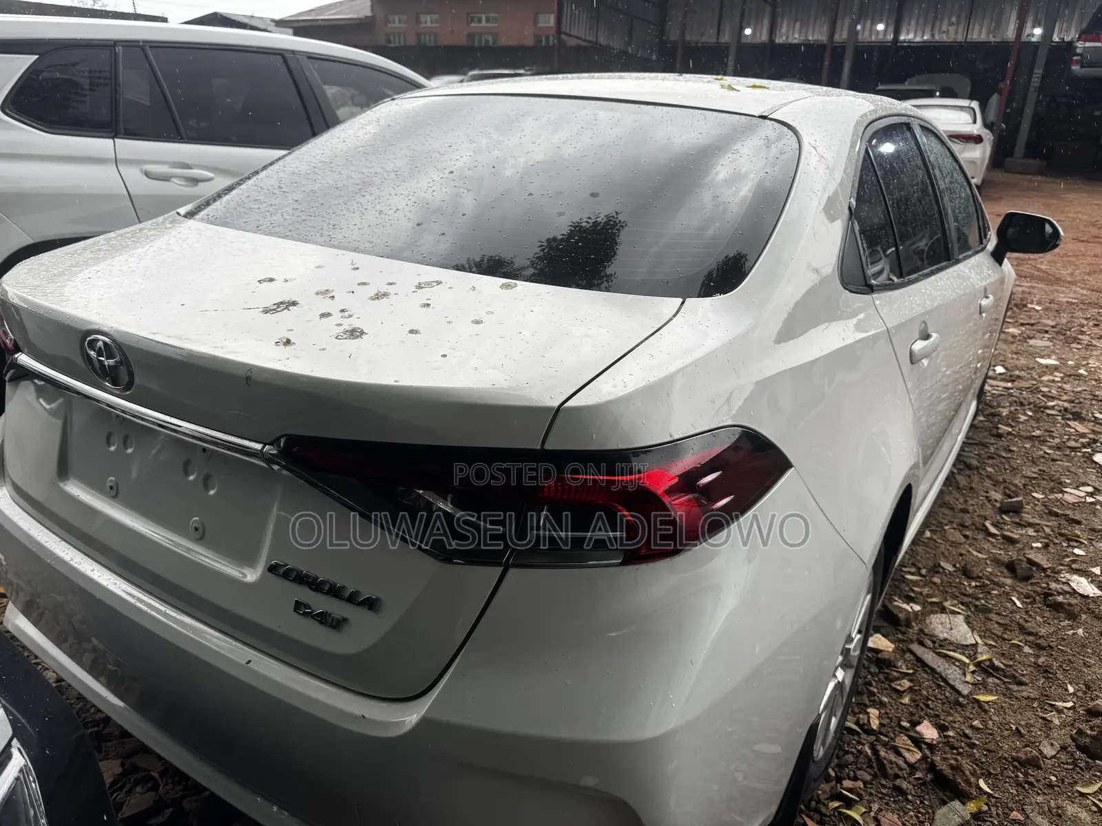Toyota Corolla XLE 2021 White