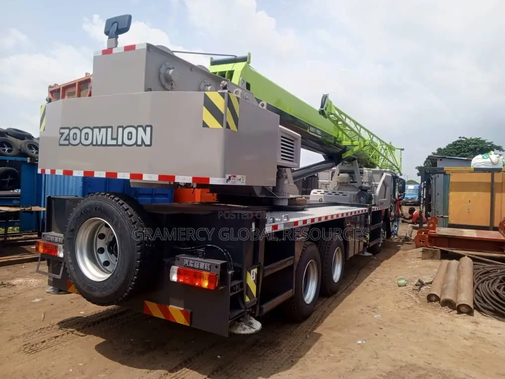 25 Tons - 30 Tons Mobile Crane for Rent and Lease Within Lagos