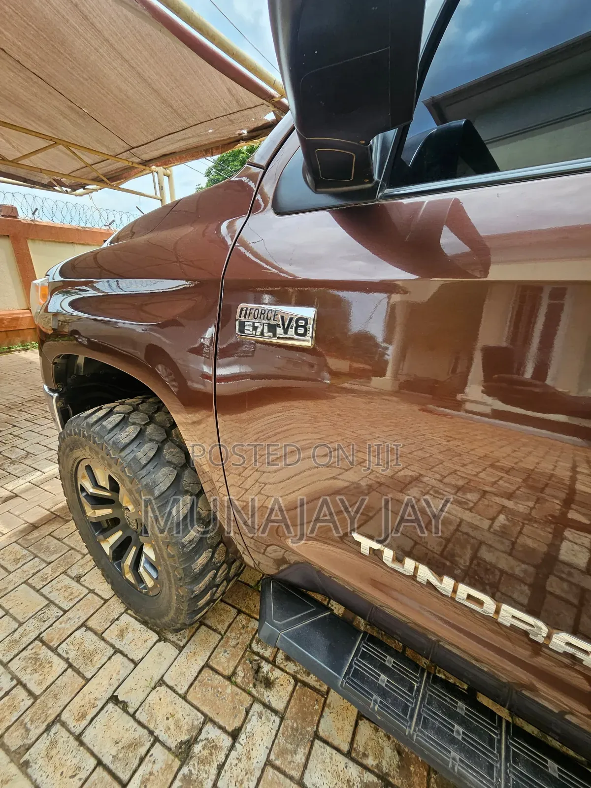 Toyota Tundra SR 5.7L V8 4x2 Double Cab 6.6 ft. box 145.7 in. WB 2017
