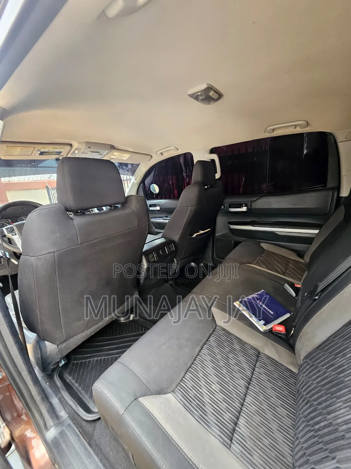 Toyota Tundra SR 5.7L V8 4x2 Double Cab 6.6 ft. box 145.7 in. WB 2017