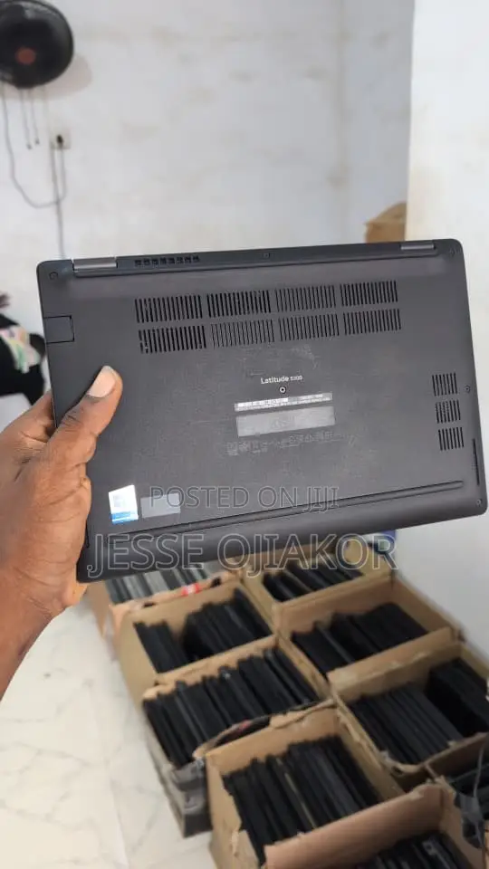 Laptop Dell Latitude 7300 8GB Intel Core i5 SSD 256GB