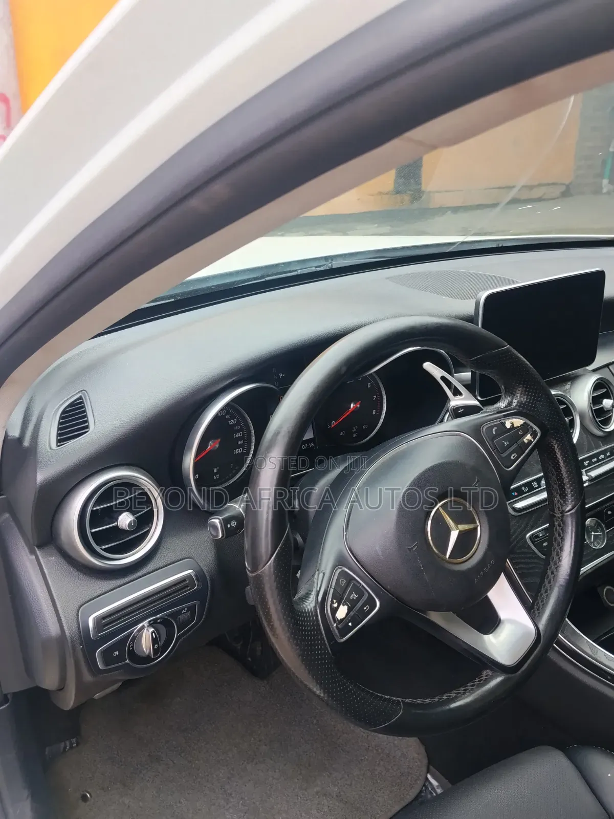 Mercedes-Benz C300 2016 White