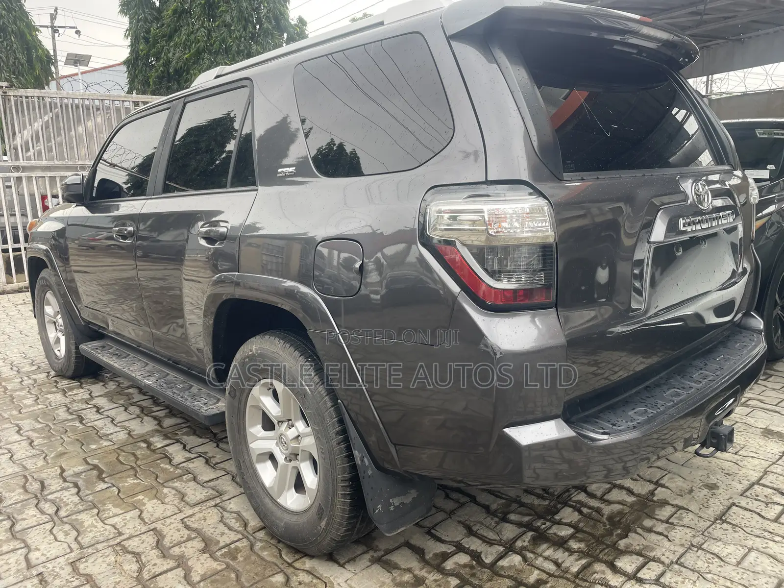 Toyota 4-Runner SR5 4dr 4x4 (4.0L 6cyl 5A) 2016 Gray