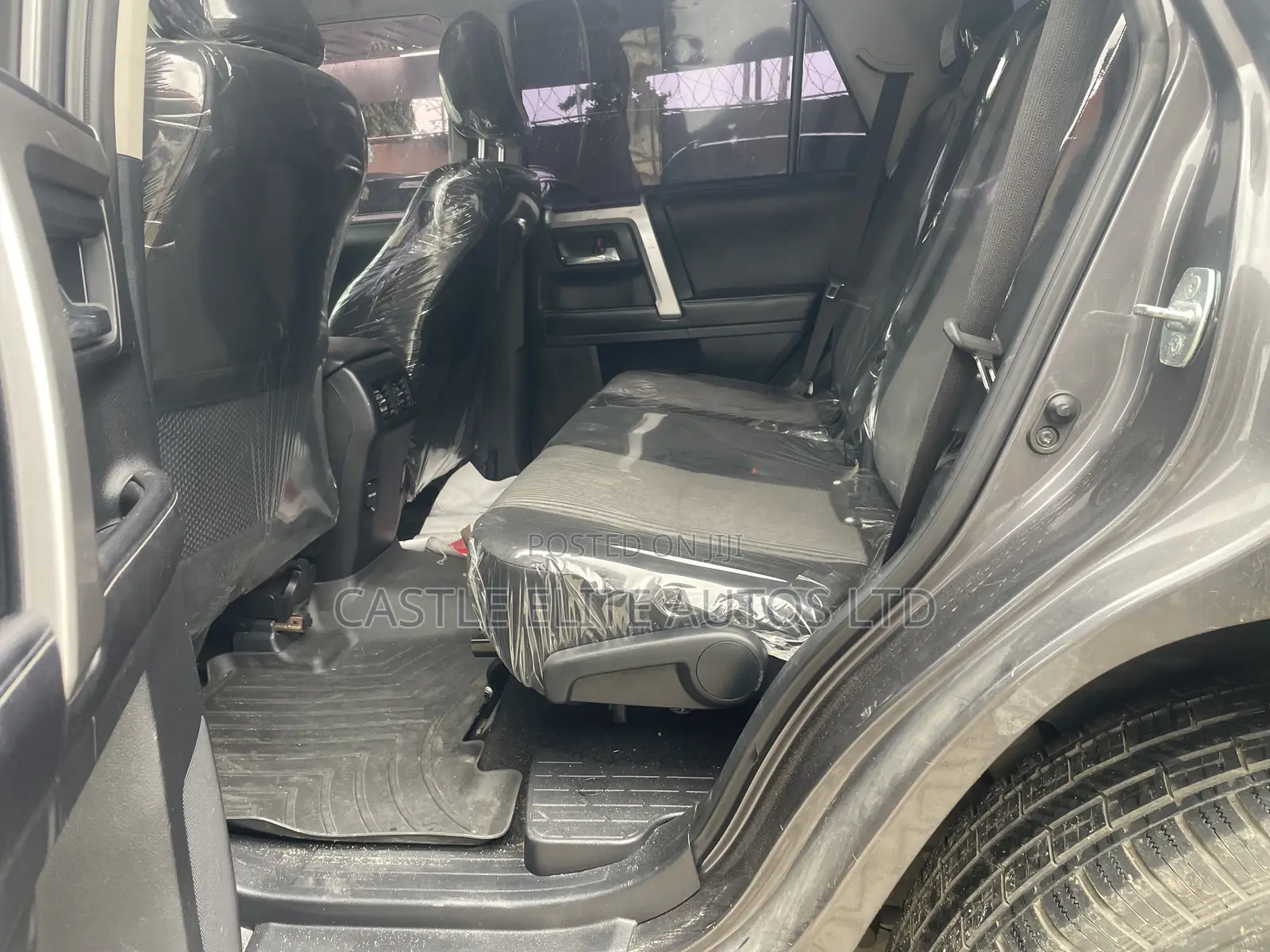 Toyota 4-Runner SR5 4dr 4x4 (4.0L 6cyl 5A) 2016 Gray