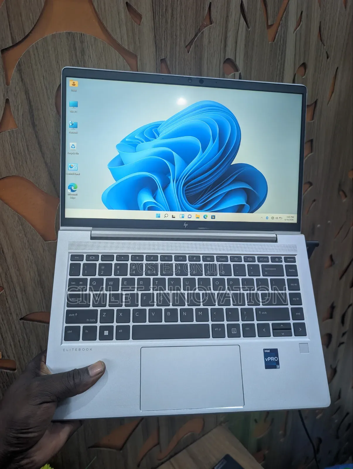 Laptop HP EliteBook 640 G10 16GB Intel Core i7 SSD 512GB