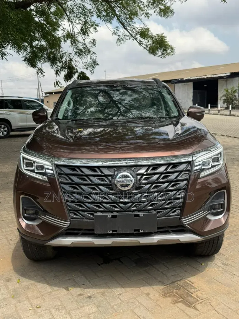 New Nissan Pathfinder 2025 Brown