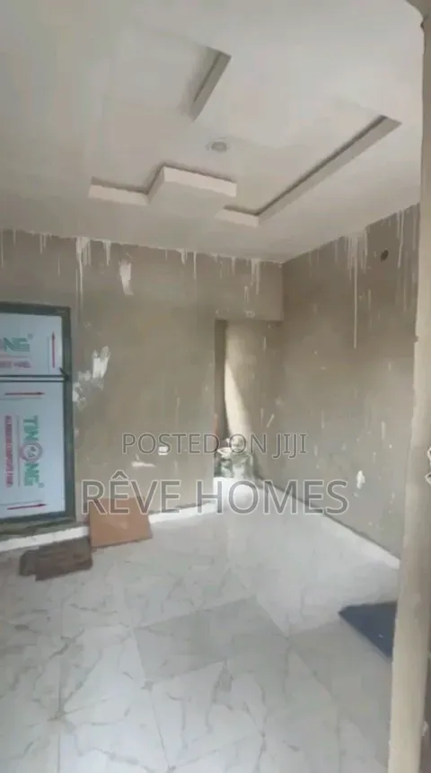 1bdrm Apartment in Shomolu / Shomolu for rent