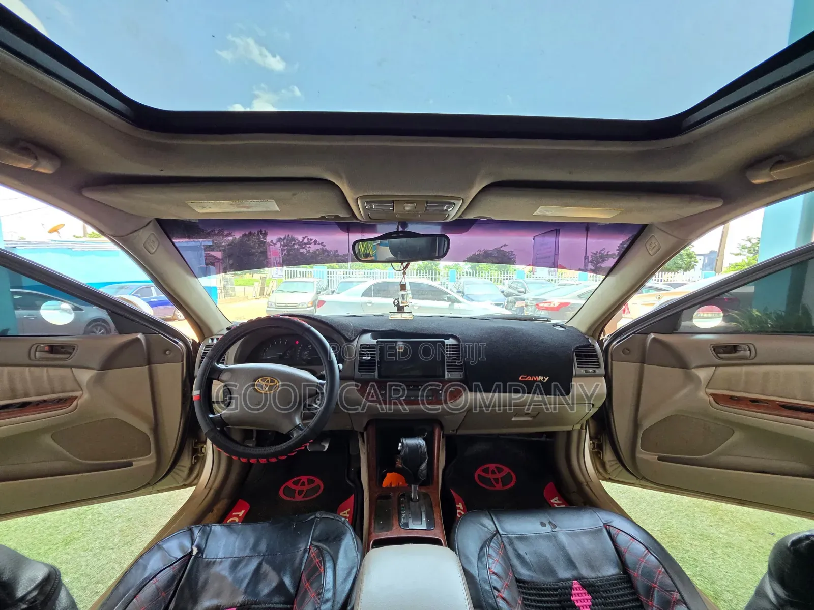 Toyota Camry LE V6 4dr Sedan (3.0L 6cyl 5A) 2004 Gold