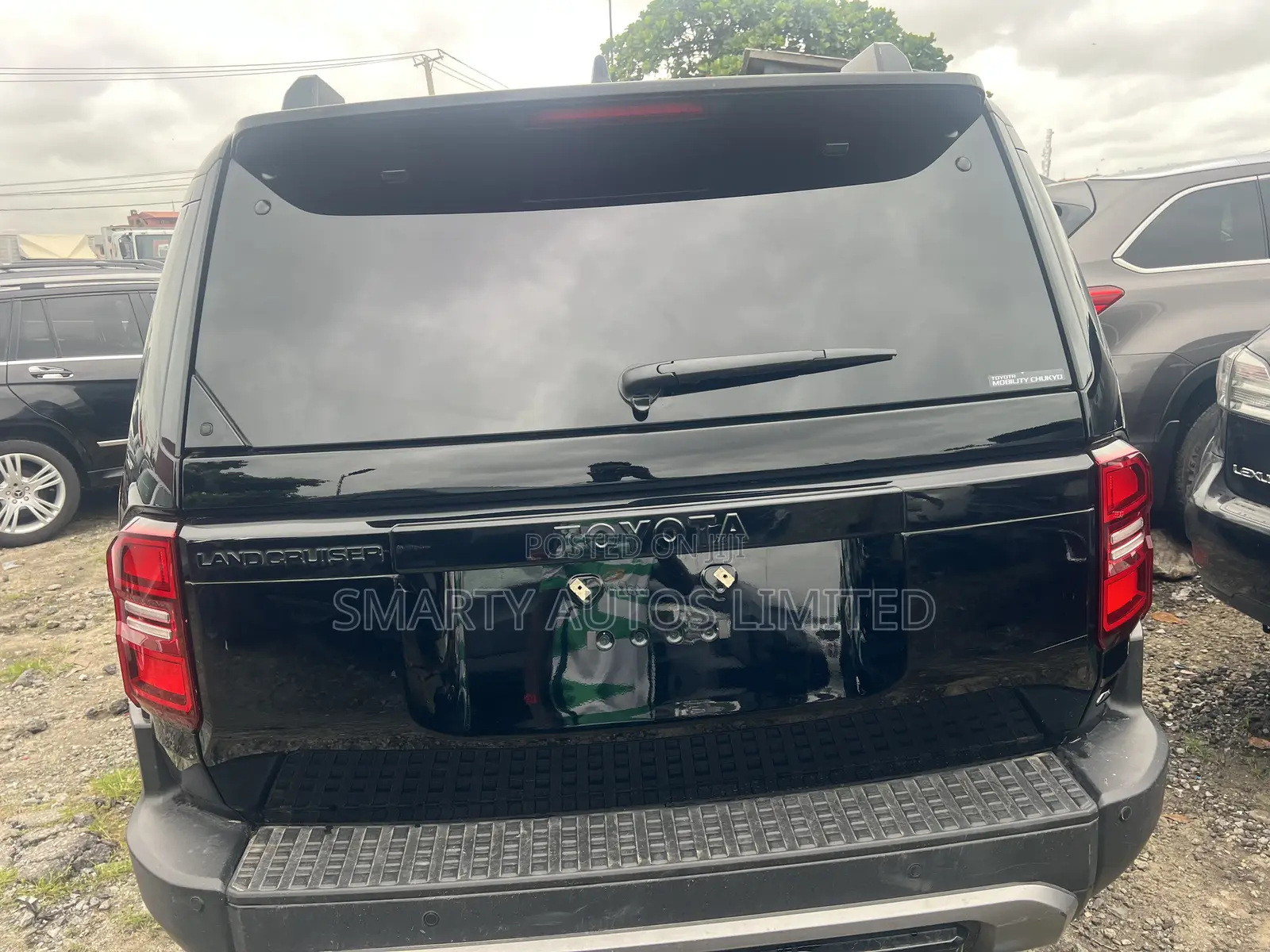 Toyota Land Cruiser 2024 Black