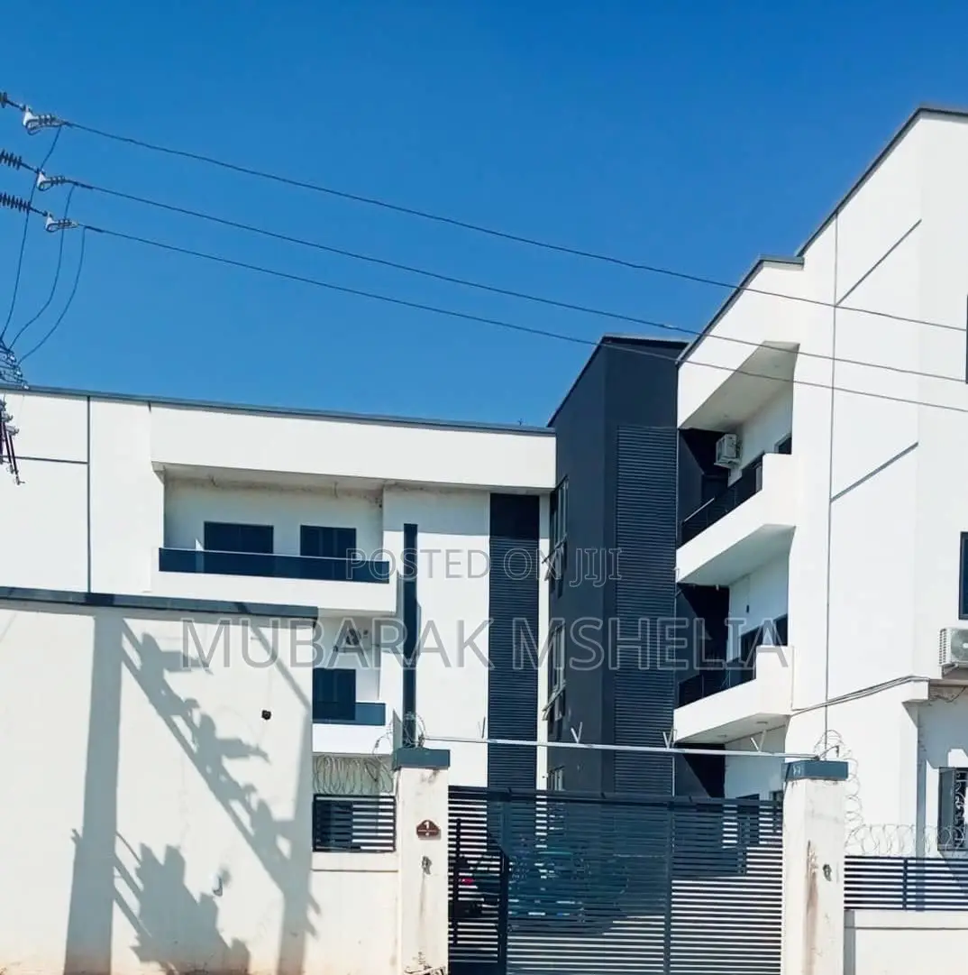 Furnished 3bdrm Apartment in Jahi for sale
