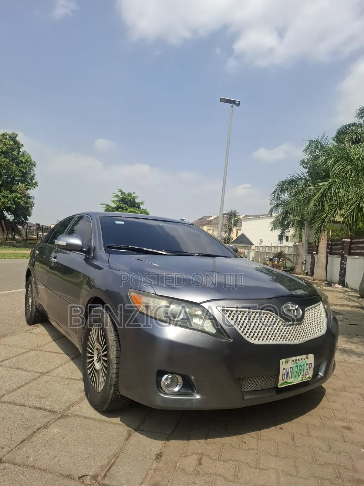 Toyota Camry 2010 Gray