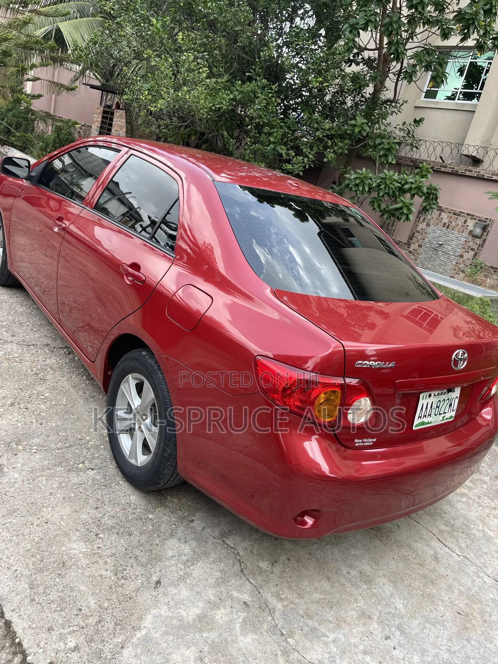Toyota Corolla LE 4dr Sedan (1.8L 4cyl 4A) 2010 Red