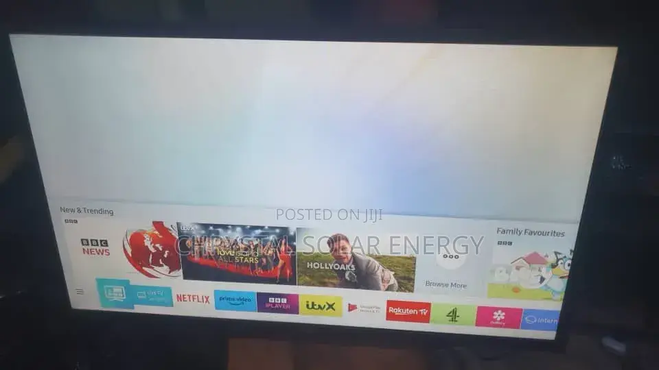 32" Samsung Smart Tv, Netflix More Apps With Wireless Connectivity