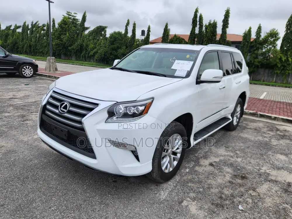 Lexus GX 460 Luxury 2017 White