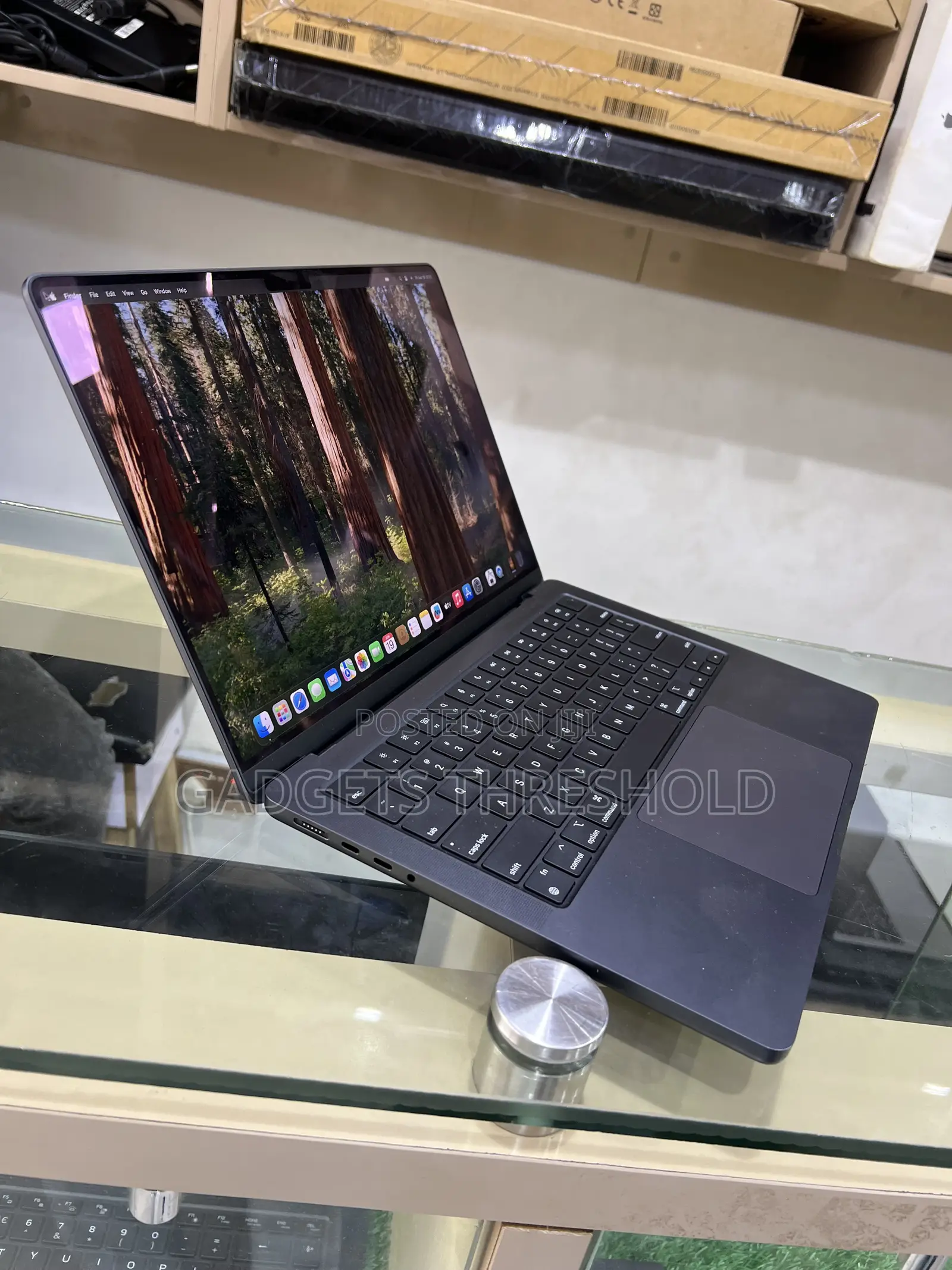 Laptop Apple MacBook Pro 2024 M4 16GB Apple M4 SSD 1T