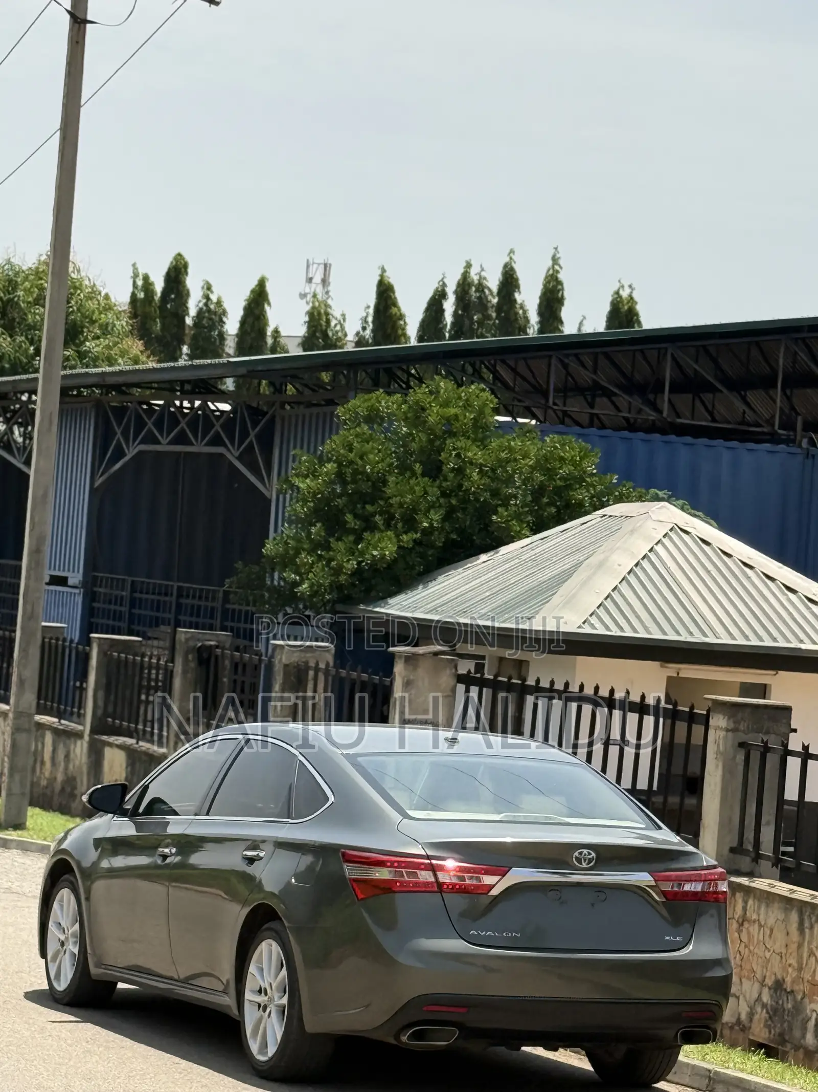 Toyota Avalon 2016 Gold