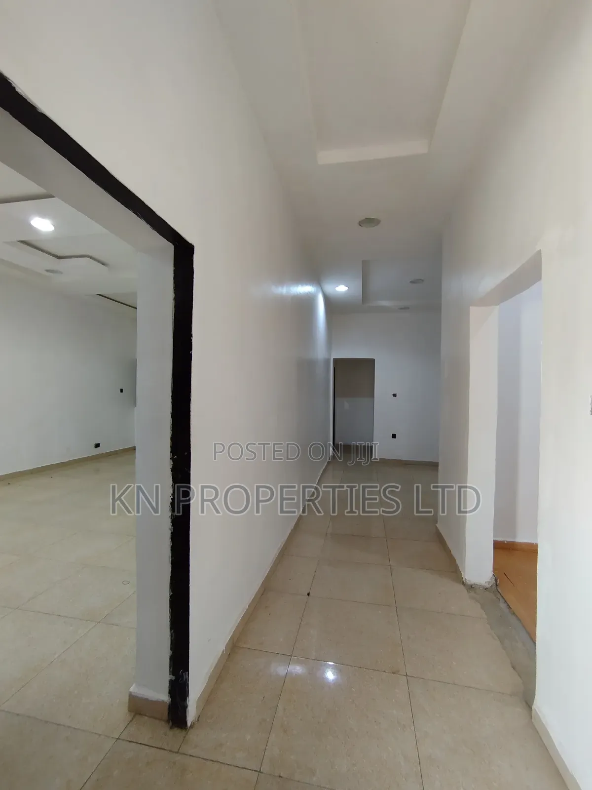 4bdrm Block of Flats in For Official Use, Guzape District for rent