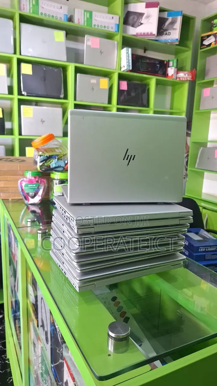 Laptop HP EliteBook 830 G5 8GB Intel SSD 256GB