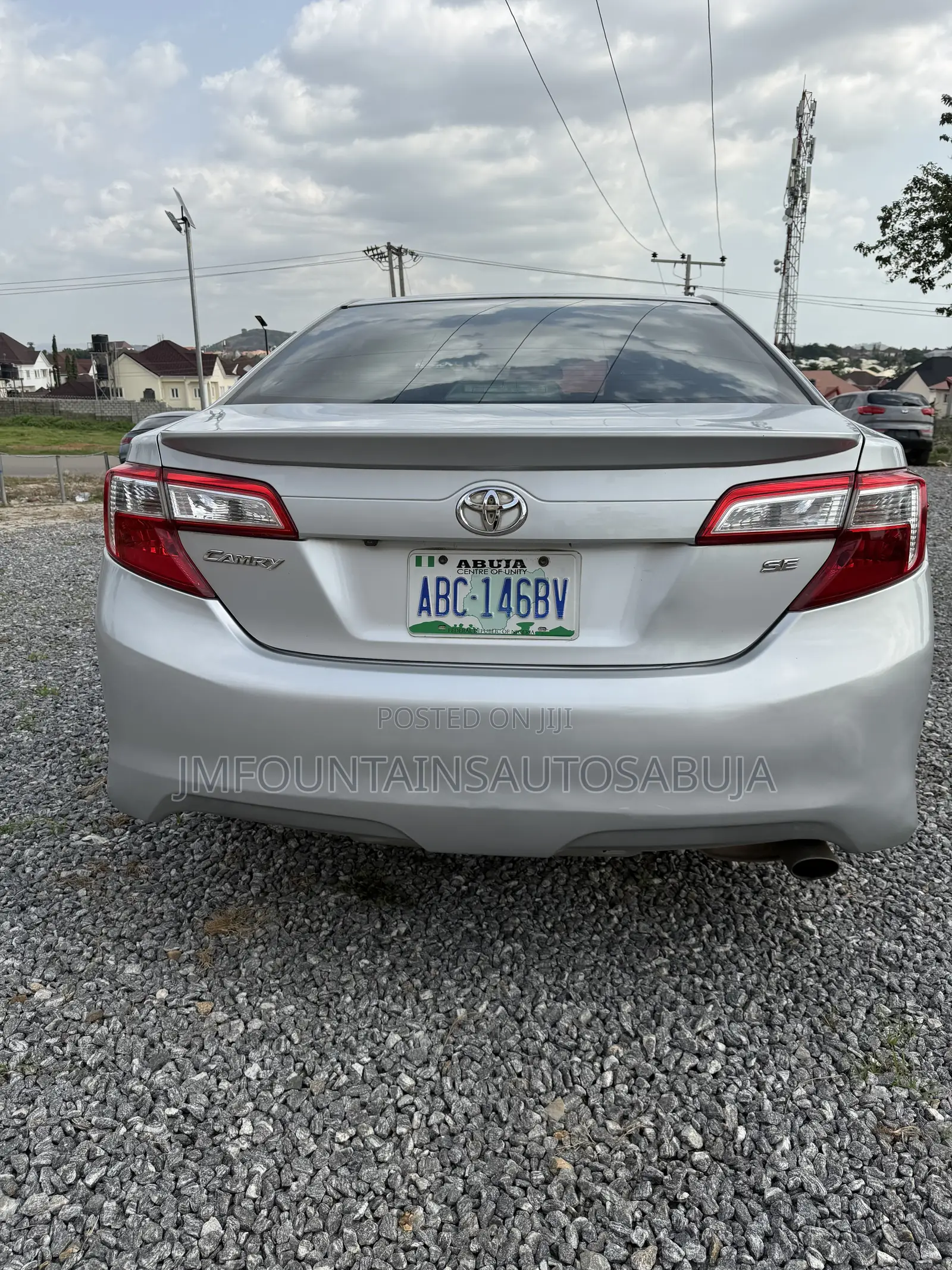 Toyota Camry SE 4dr Sedan (2.5L 4cyl 6A) 2014 Silver