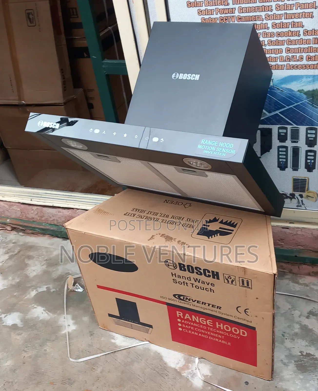 Bosch Rang Hood Handwaved Control With Charcoal Filter 60x60cm