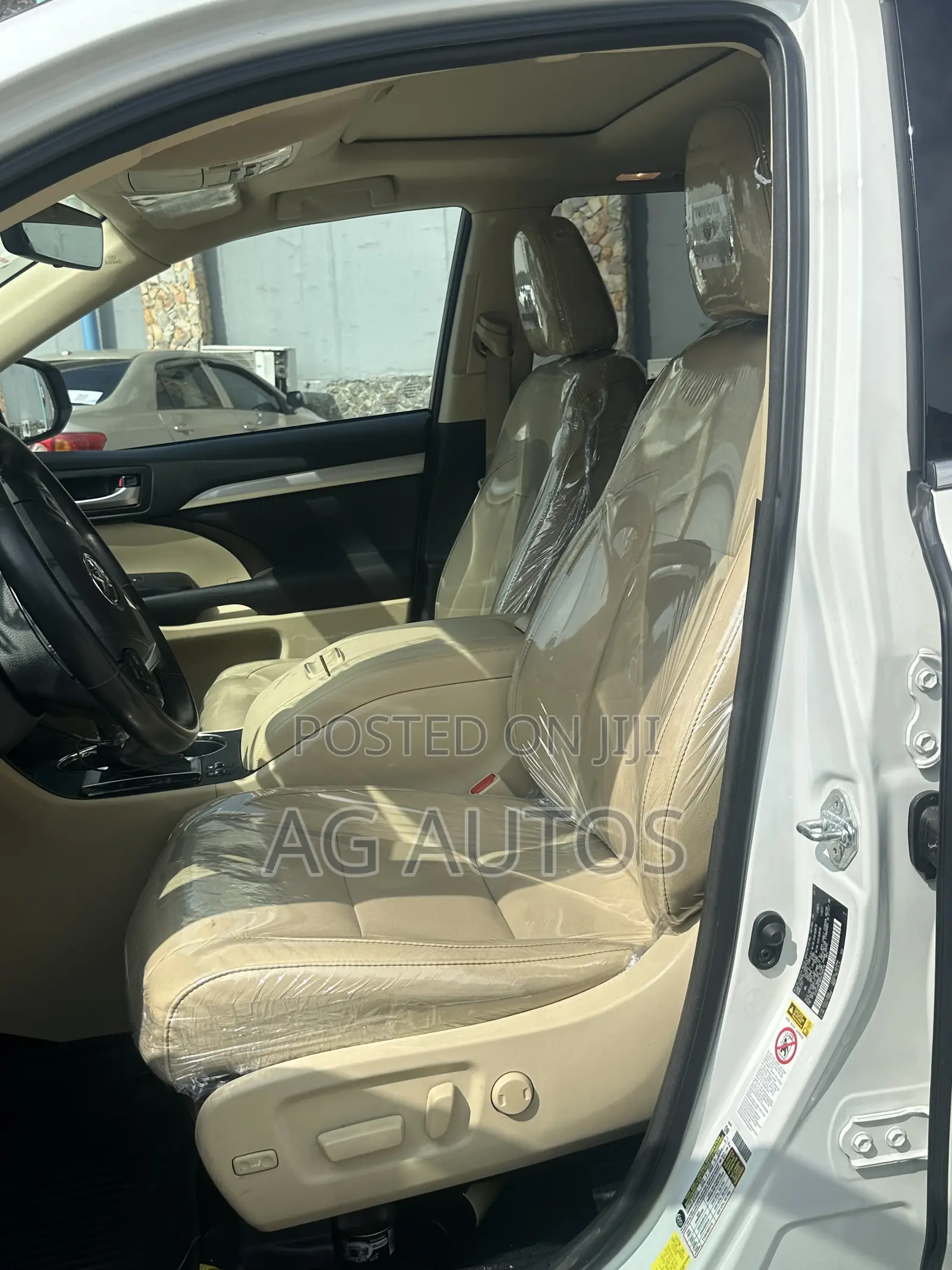Toyota Highlander Limited 4x2 V6 (3.5L 6cyl 8A) 2017 White
