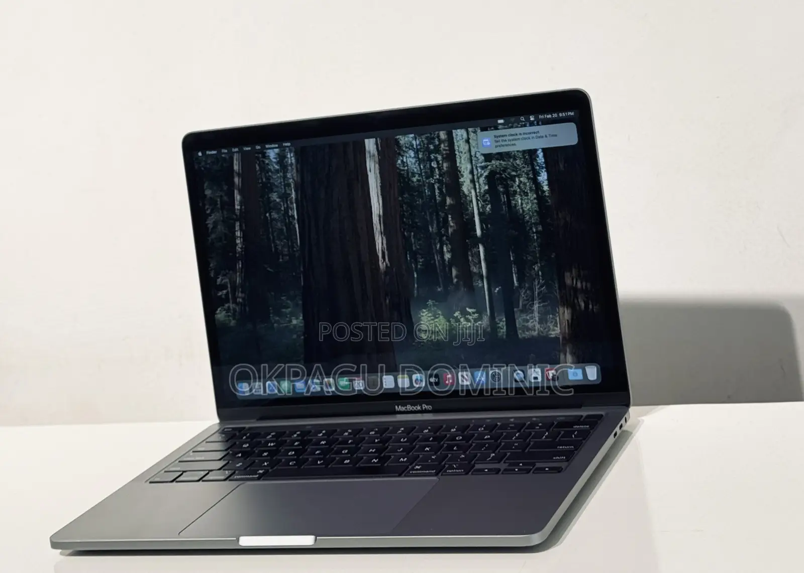 Laptop Apple MacBook Pro 2020 16GB Intel Core i5 SSHD+SSD 512GB