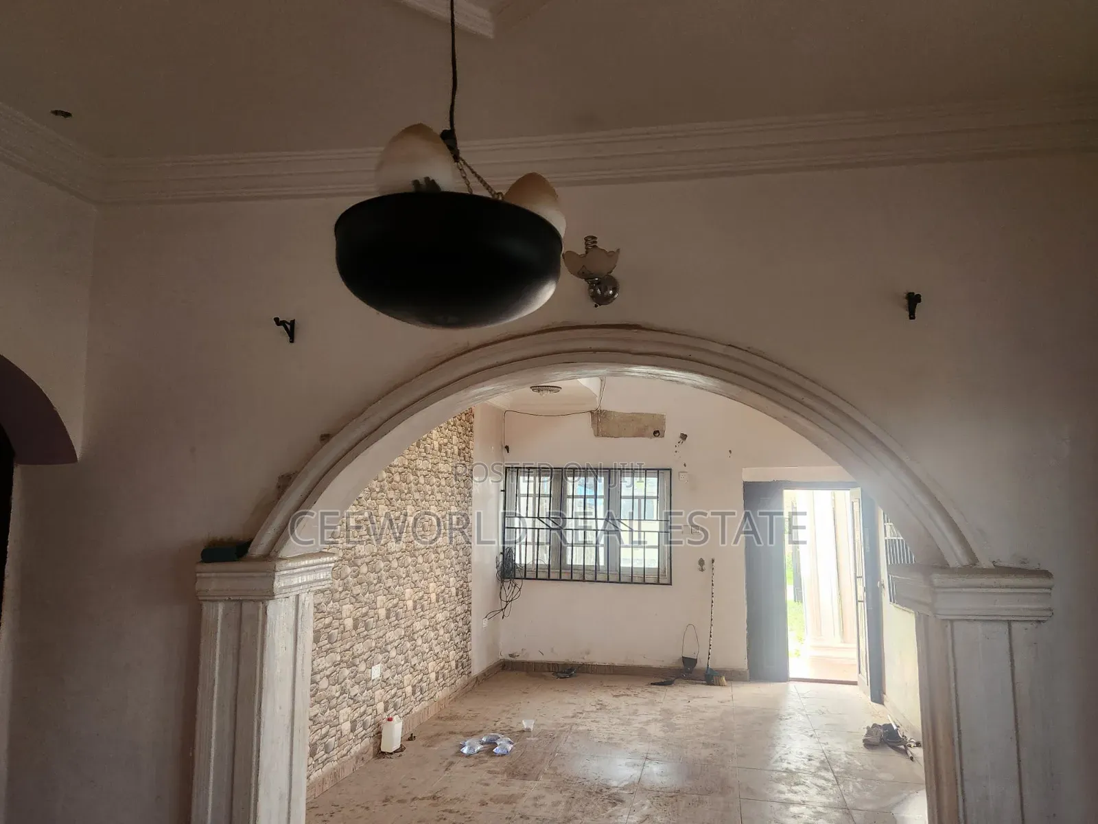 5bdrm Duplex in Kasumu Estate, Akala Express for rent