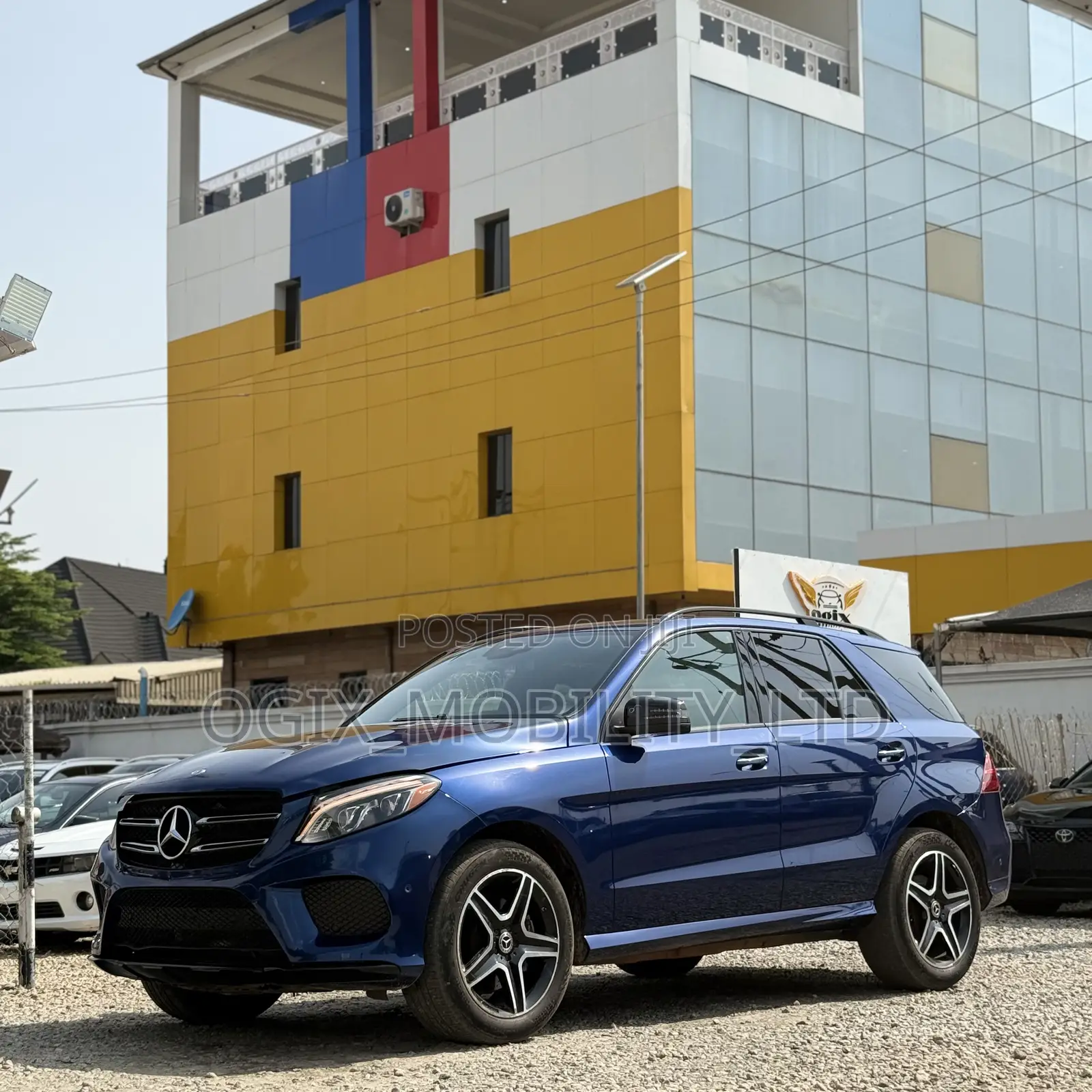 Mercedes-Benz GLE-Class GLE 320 4MATIC 2018 Blue