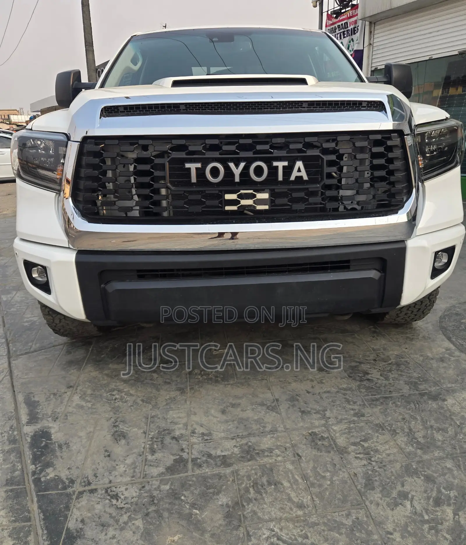 Toyota Tundra 2020 White