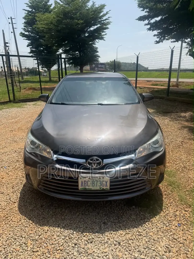 Toyota Camry 2015 Gray