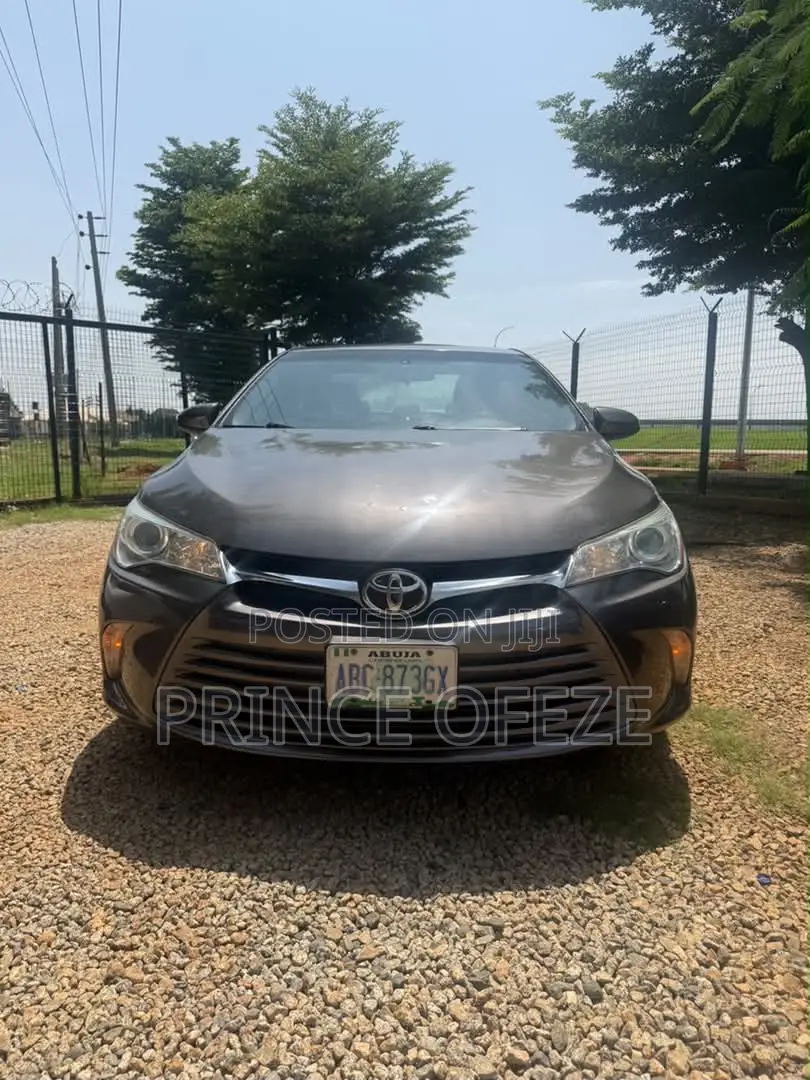 Toyota Camry 2015 Gray