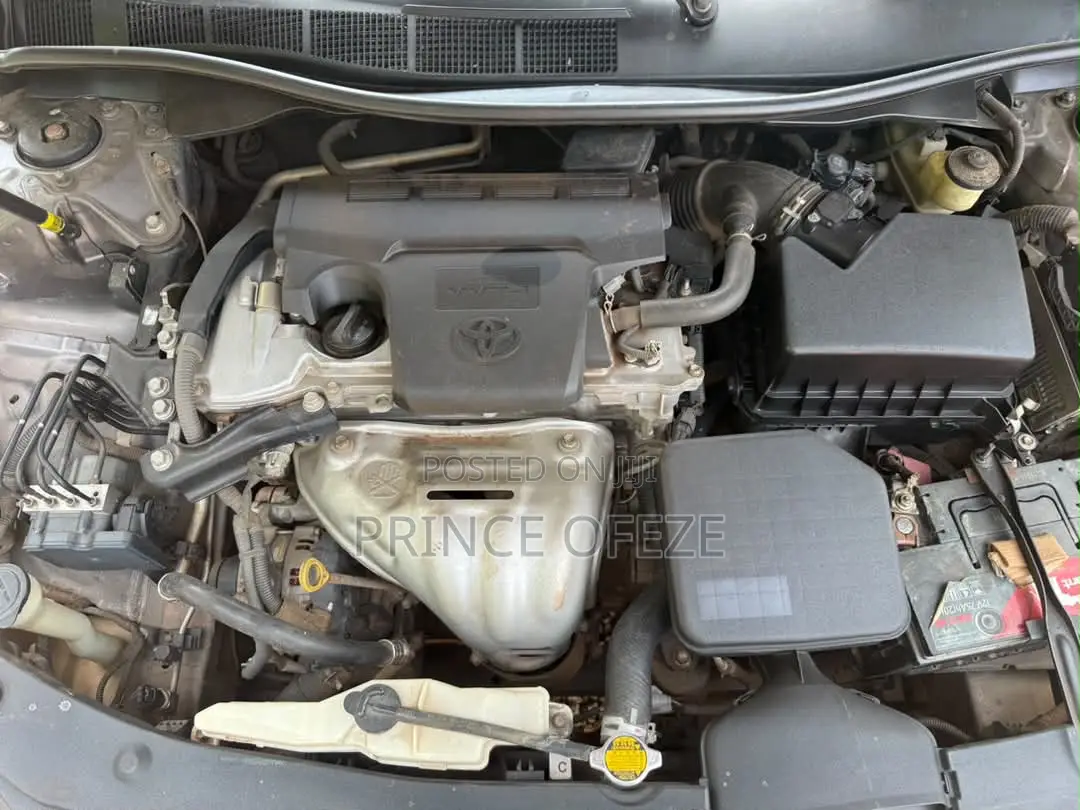 Toyota Camry 2015 Gray