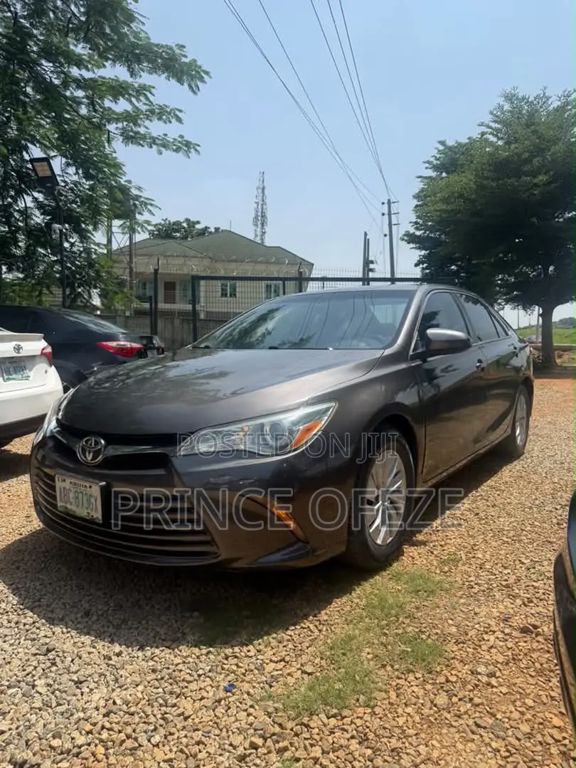 Toyota Camry 2015 Gray