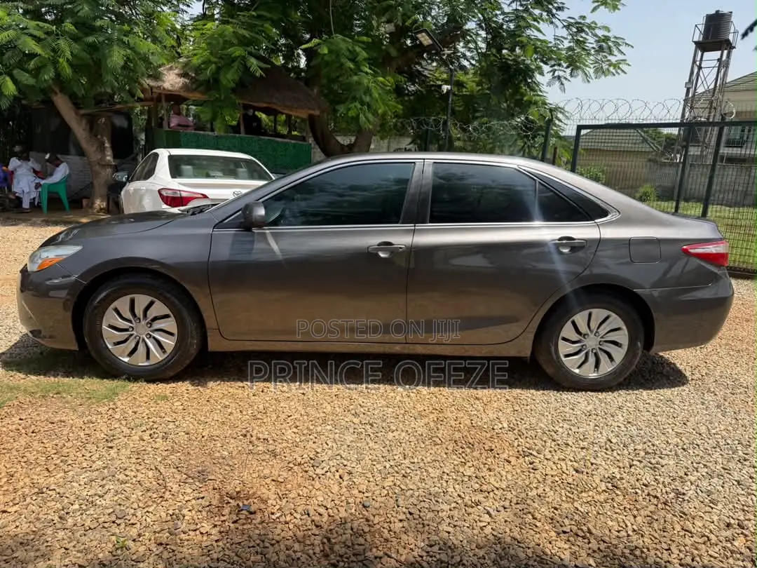 Toyota Camry 2015 Gray