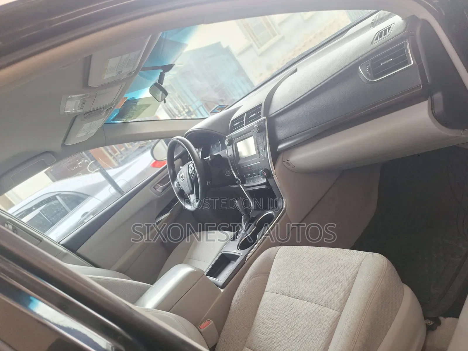 Toyota Camry 2016 Black
