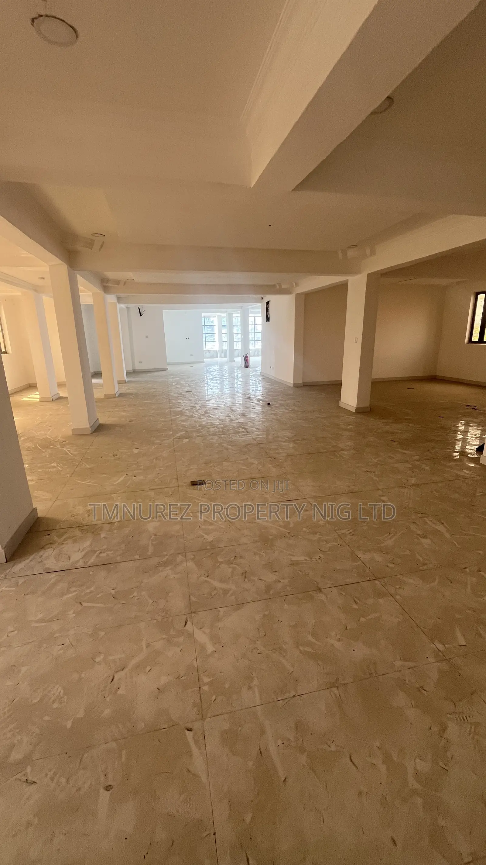 Showroom Space,Multipurpose Built