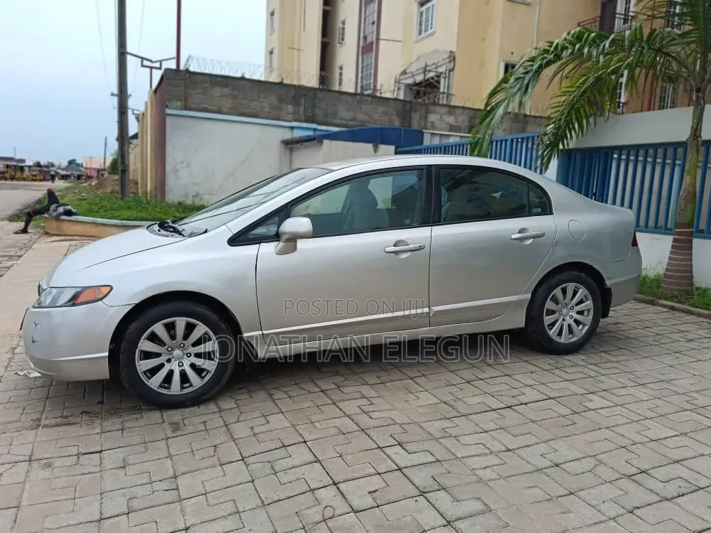 Honda Civic 1.8 2007 Silver