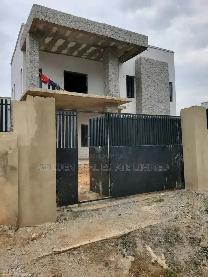 5bdrm Duplex in Katampe Extension for sale