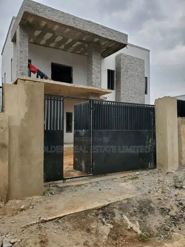 5bdrm Duplex in Katampe Extension for sale