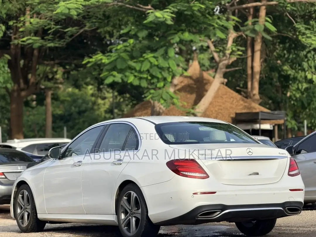 Mercedes-Benz E300 4Matic AWD Sedan (2.0L 4cyl 9A) 2017 White
