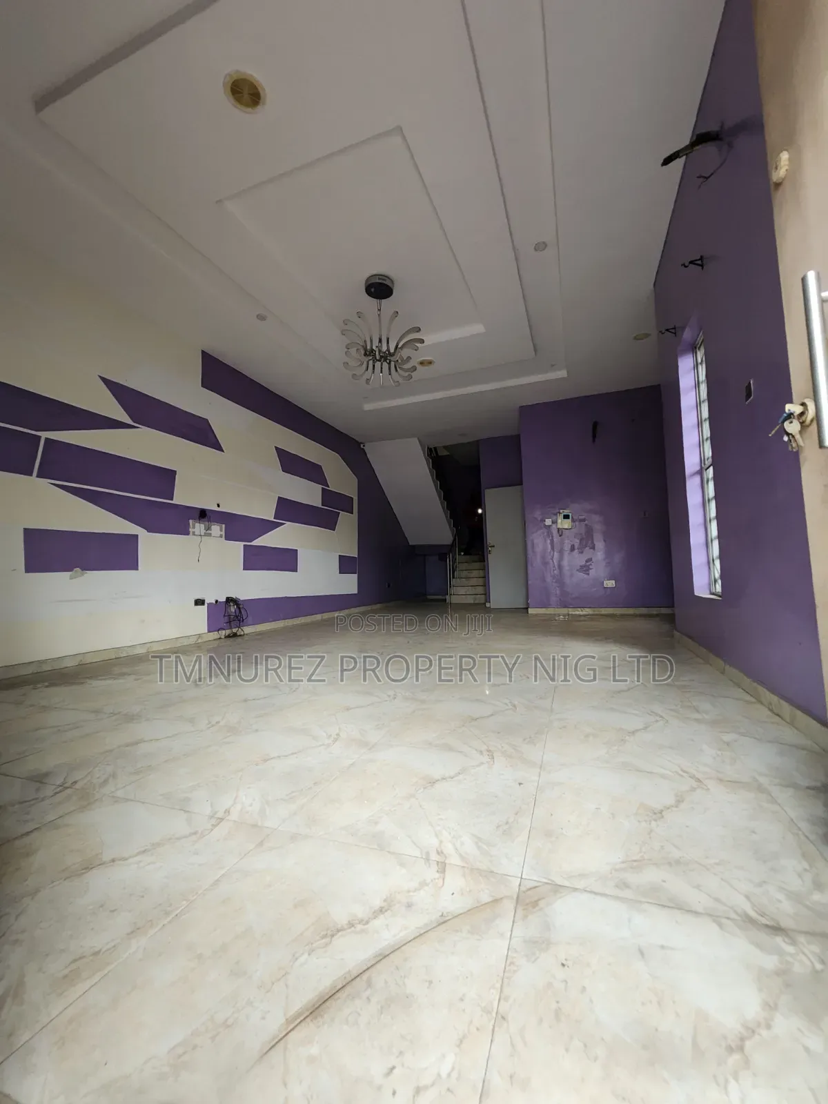 3bedroom Duplex With a Big Room Bq Osapa Axis Agungi